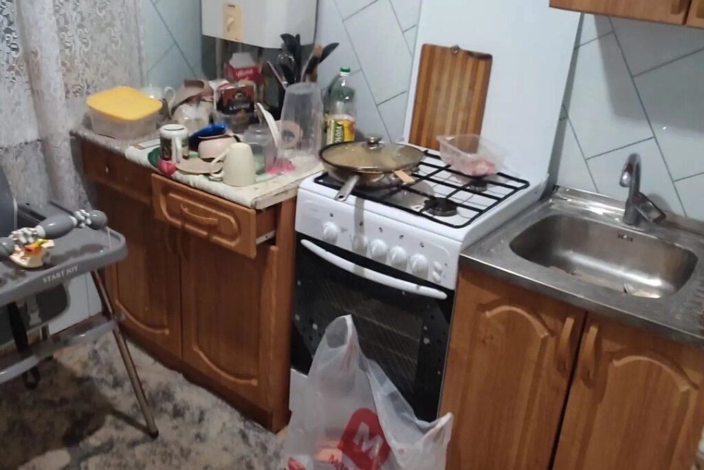 генеральная уборка квартиры уборка и мытье кухни Клининг44